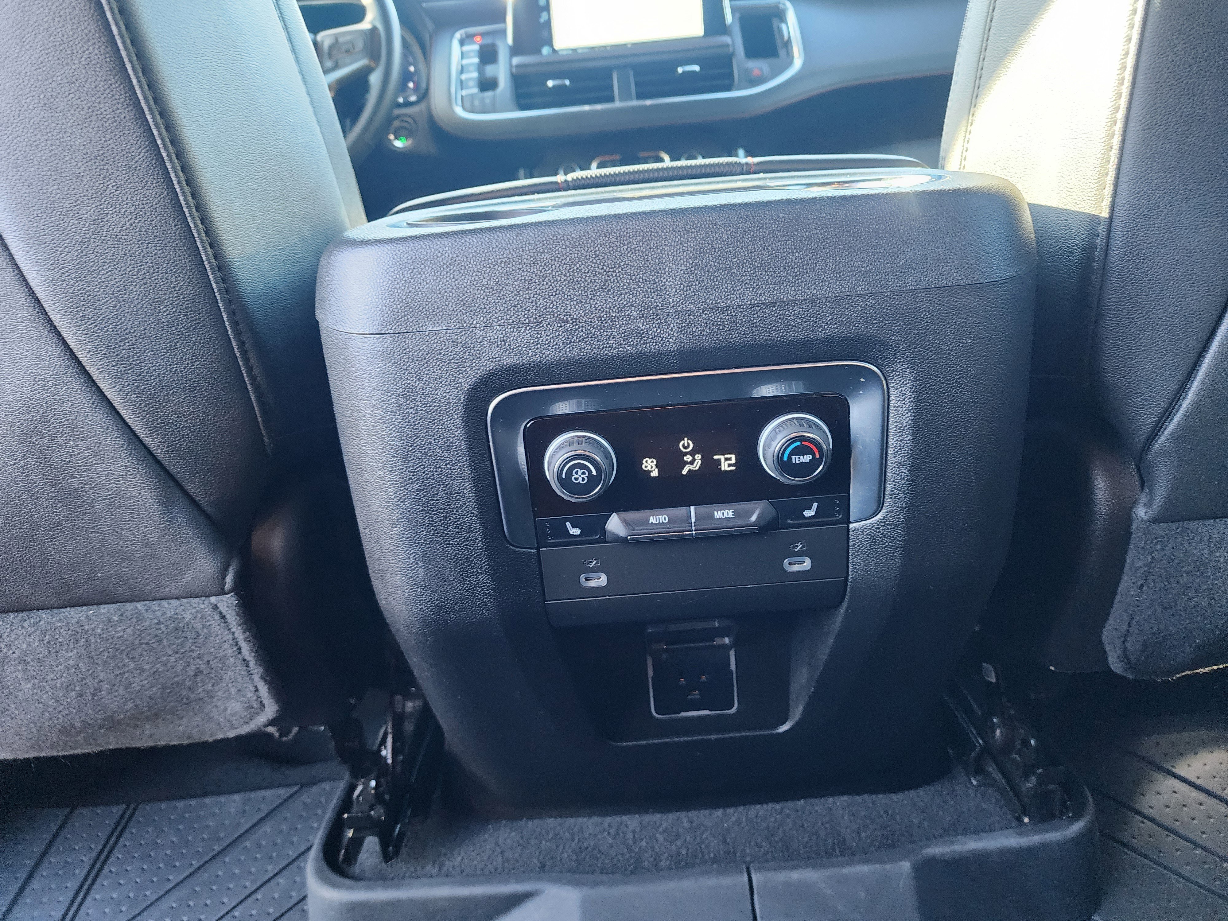 Used 2023 Chevrolet Tahoe RST w/ RST Performance Edition image 17