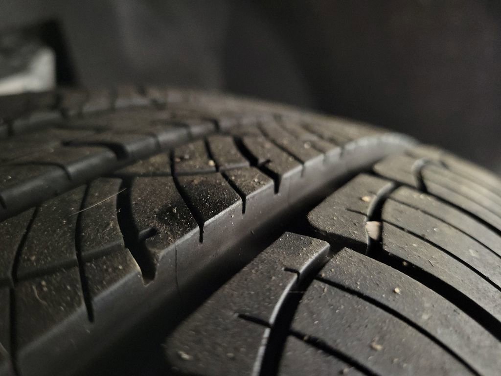 Used 2024 Ford Edge SE image 11