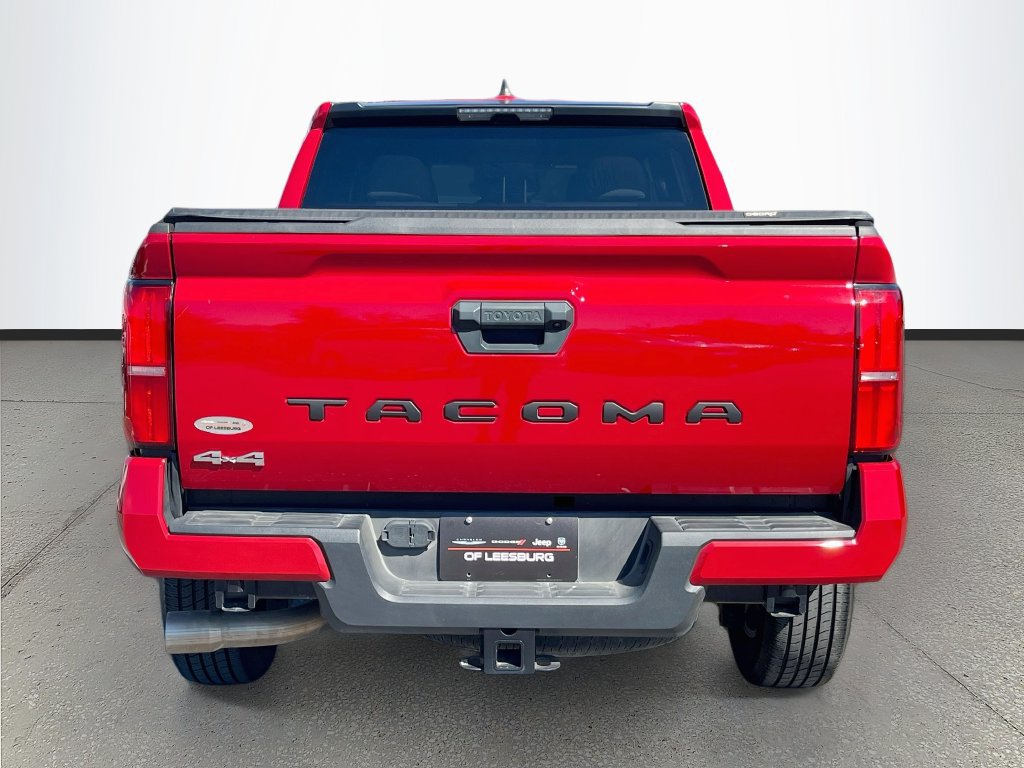Used 2025 Toyota Tacoma SR5 AWD/4WD image 6