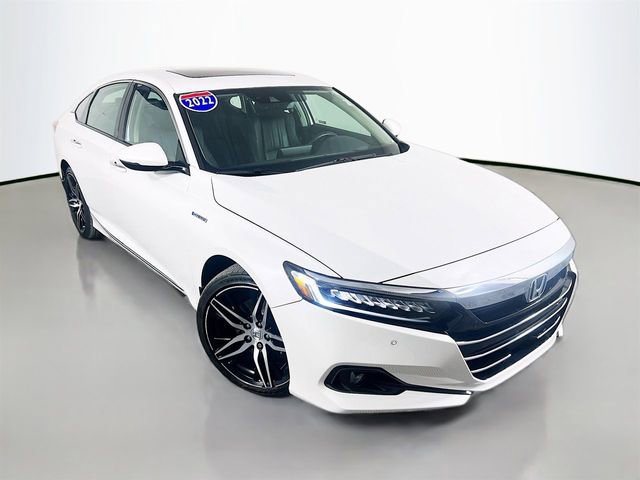 Used 2022 Honda Accord Touring image 2