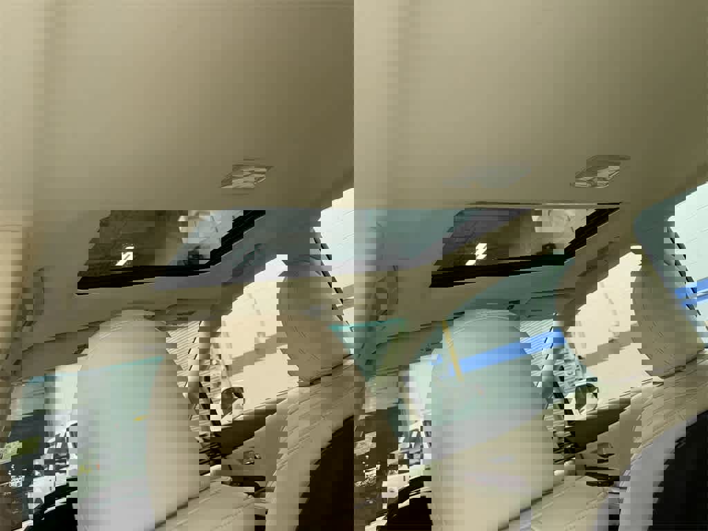 Used 2010 Lexus HS 250h image 24