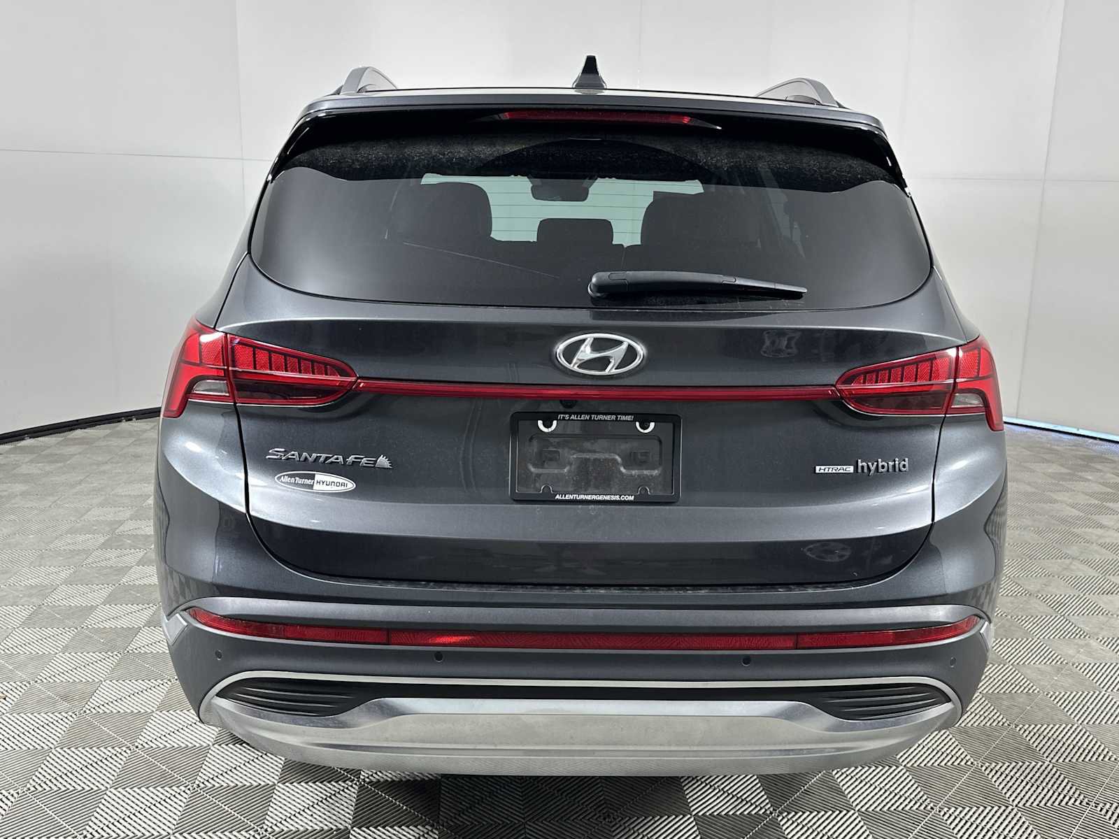 Certified 2023 Hyundai Santa Fe SEL Premium image 7