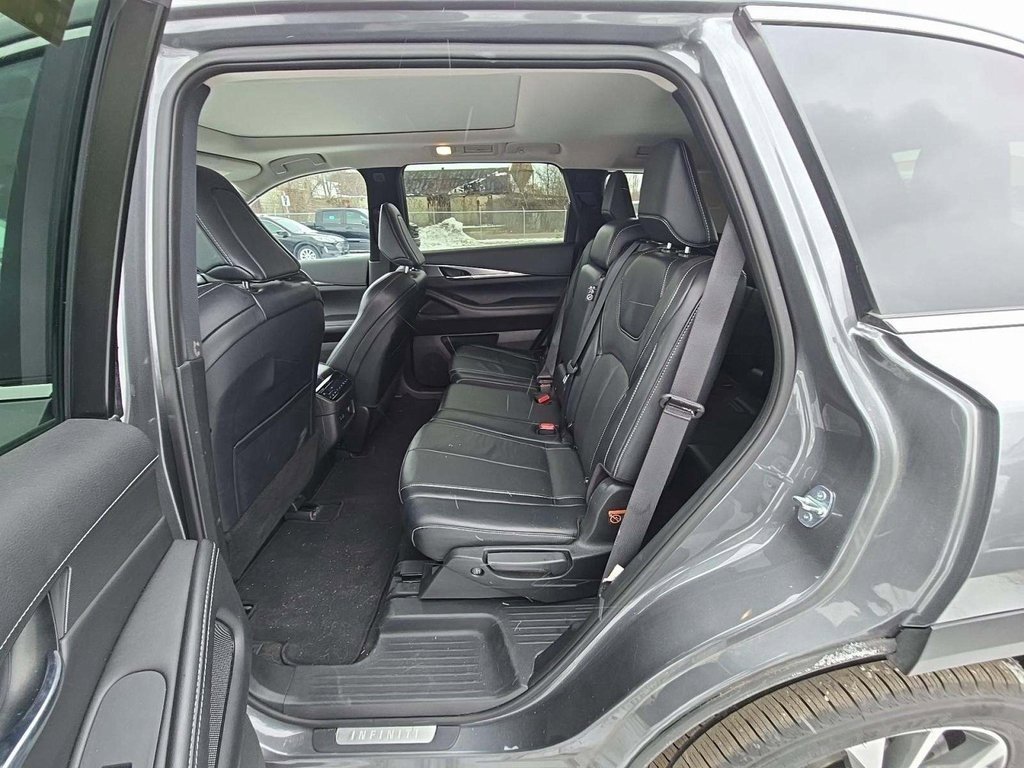 Used 2023 INFINITI QX60 Luxe image 5