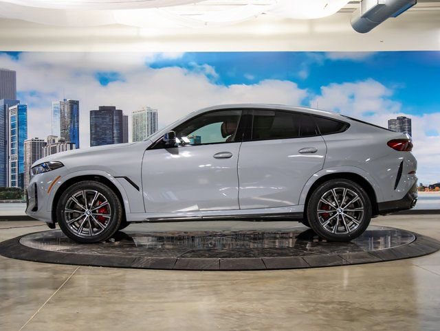 New 2026 BMW X6 M60i AWD/4WD image 6