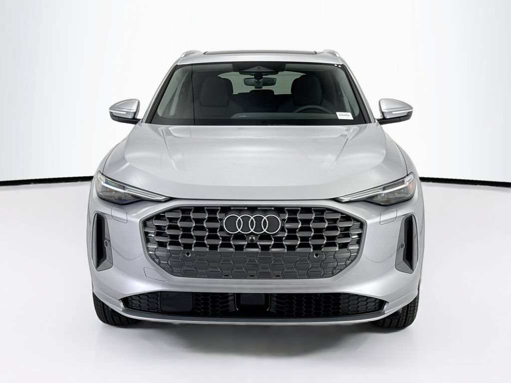 Used 2026 Audi Q5 Premium Plus w/ Premium Plus AWD/4WD image 2
