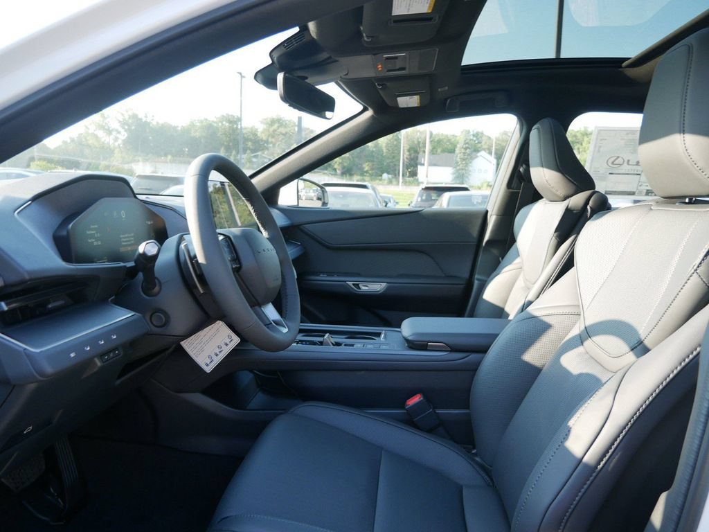 New 2026 Lexus ES 500e AWD/4WD image 9