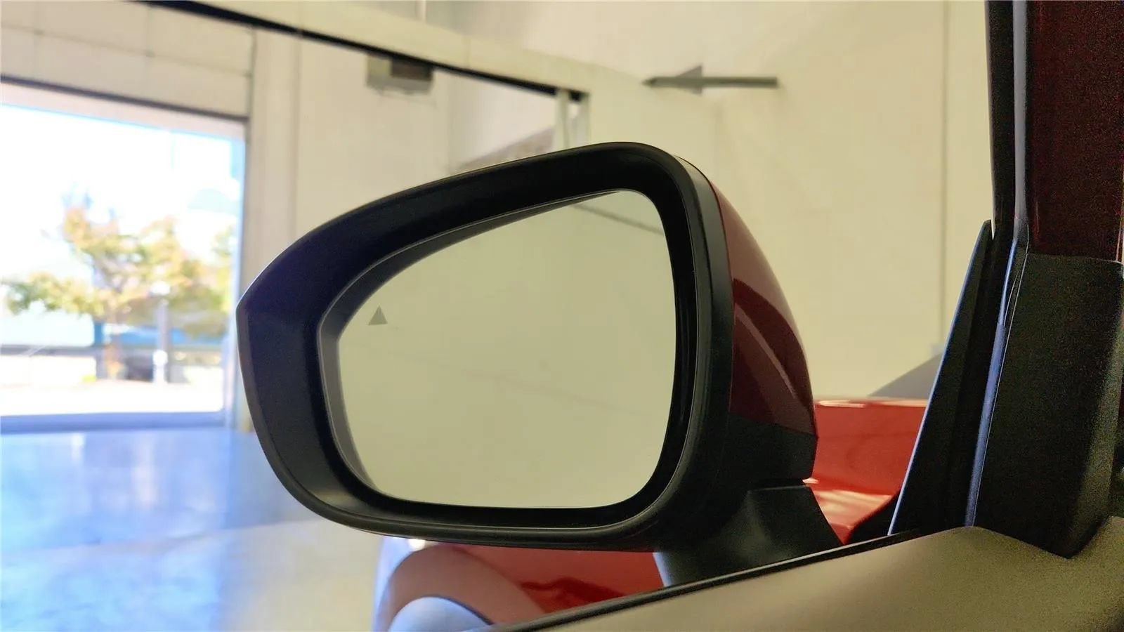 Used 2023 Nissan Rogue SV FWD image 28
