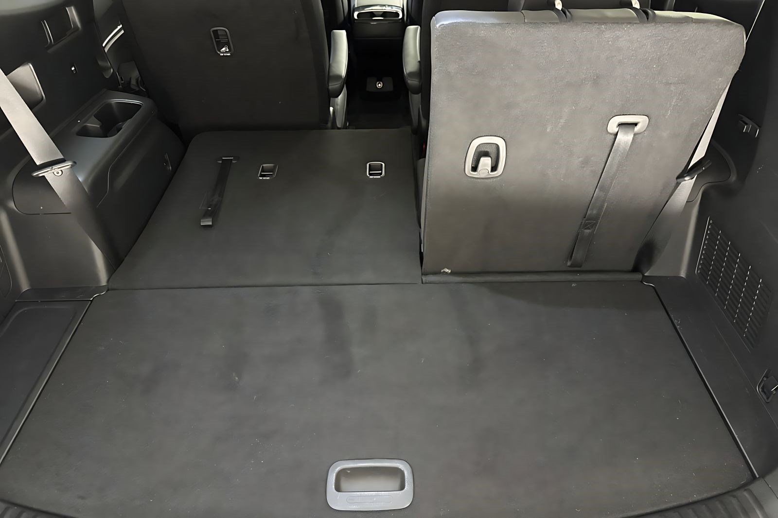 Used 2023 Kia Telluride EX w/ EX Captain's Chair Package FWD image 34