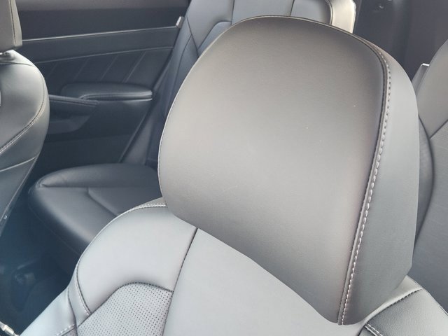 Certified 2025 Kia Sorento SX image 14