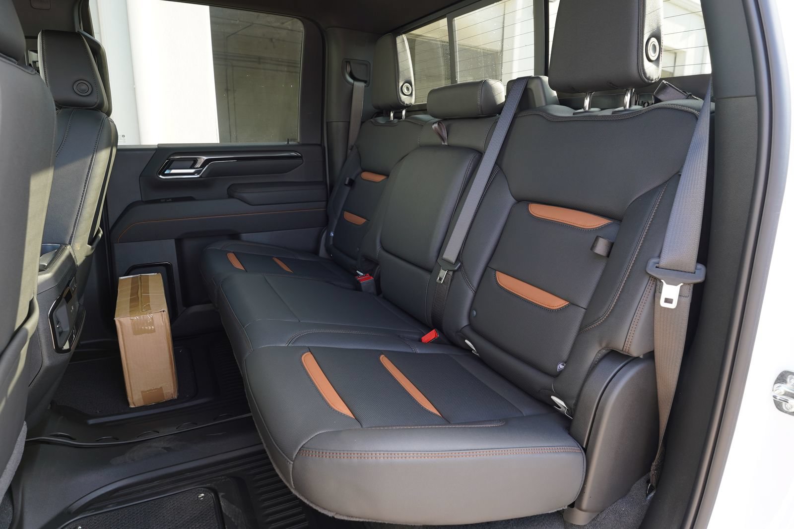 New 2026 GMC Sierra 2500 AT4 w/ AT4 Premium Plus Package AWD/4WD image 20