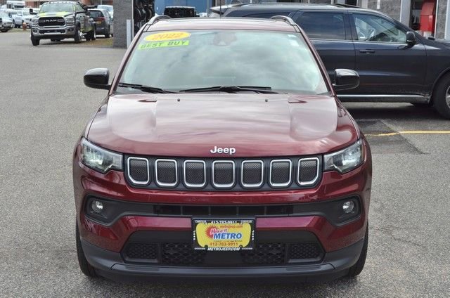 Used 2022 Jeep Compass Latitude w/ Sun and Sound Group image 3