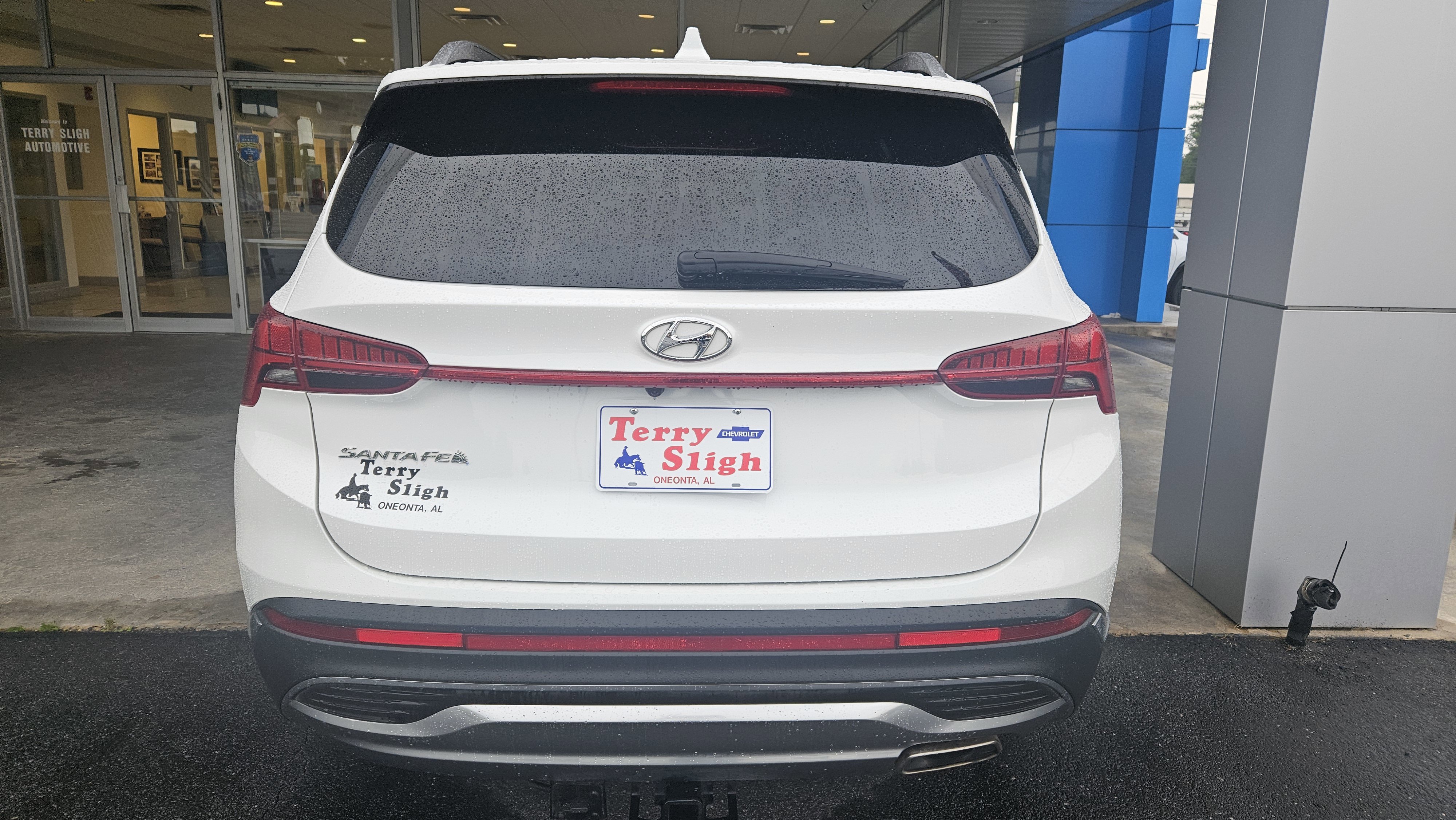 Used 2022 Hyundai Santa Fe SEL w/ Convenience + Premium Package FWD image 7