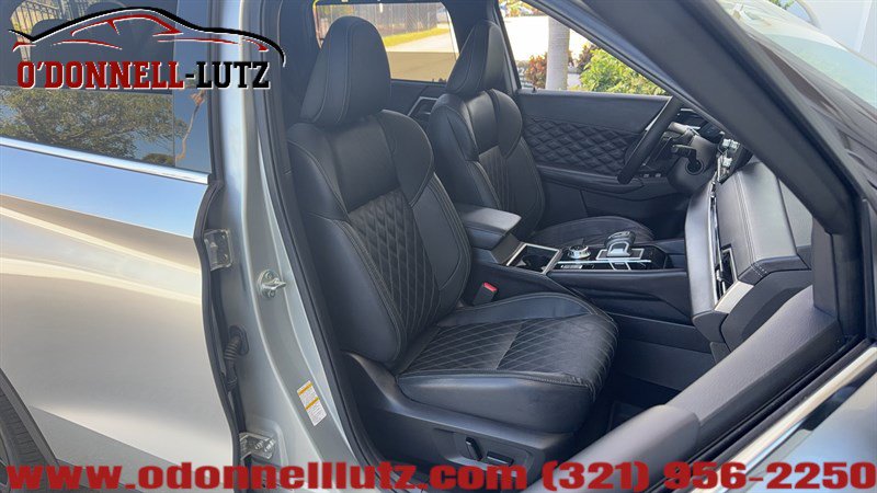 Used 2023 Mitsubishi Outlander SEL FWD image 9