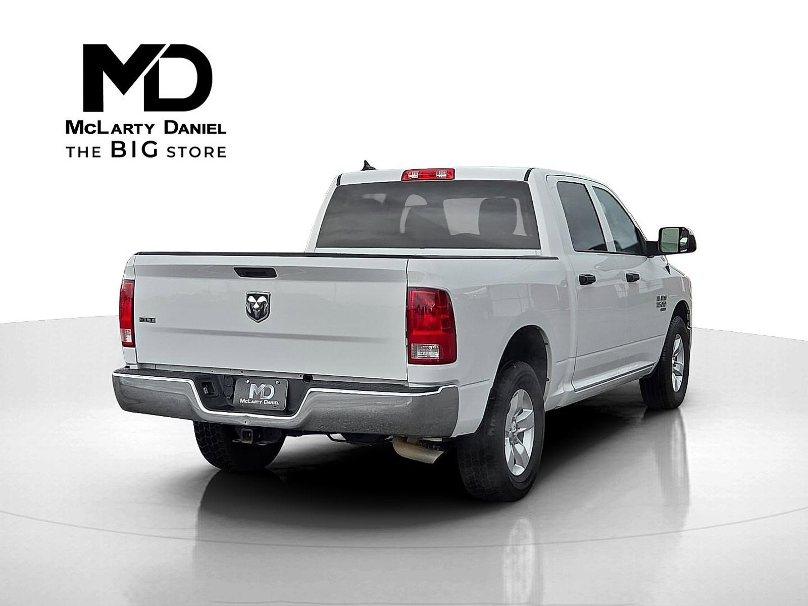 Used 2023 RAM 1500 Classic SLT w/ Trailer & Traction Group image 5