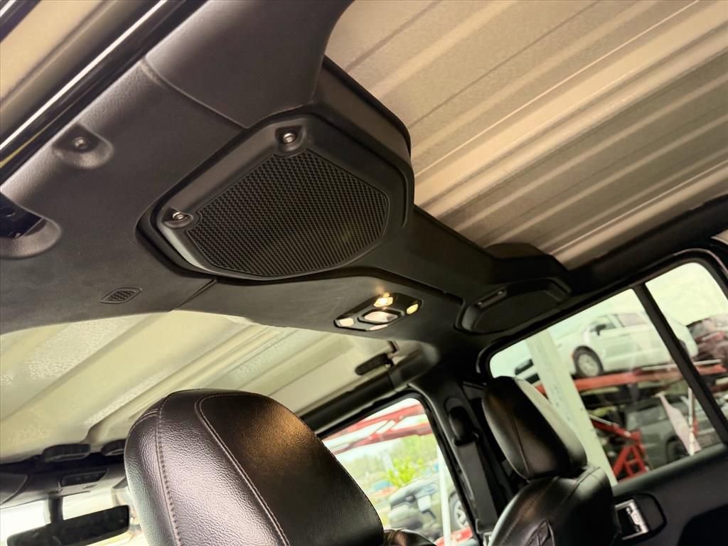 Used 2022 Jeep Gladiator Overland AWD/4WD image 35