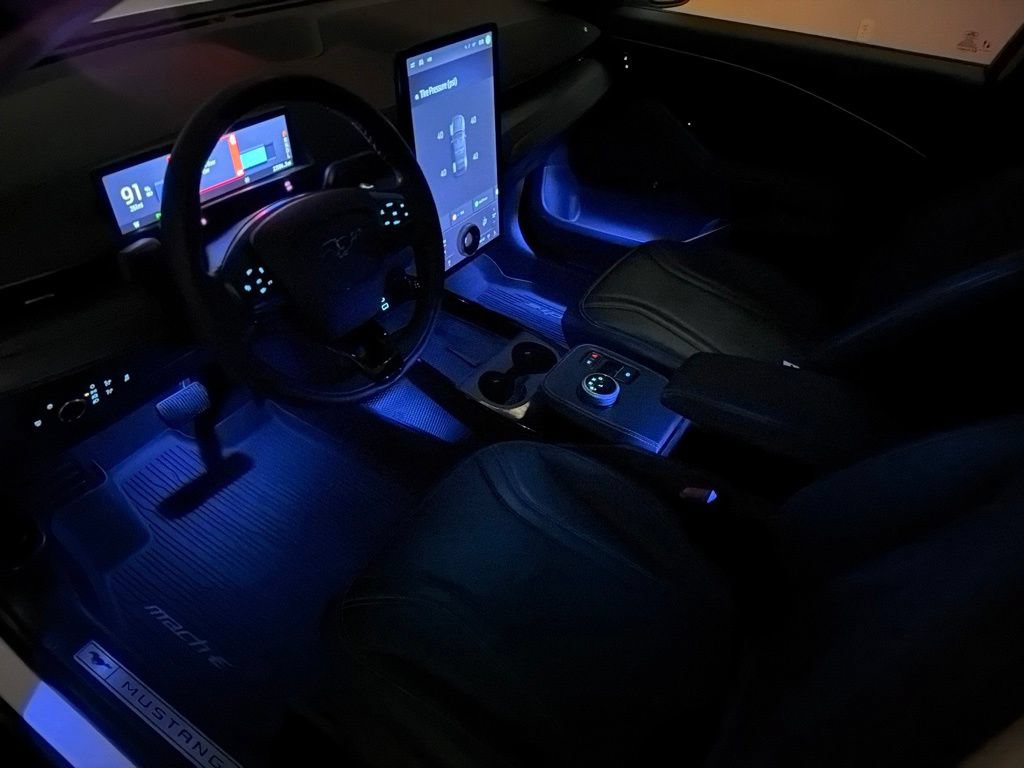 Certified 2023 Ford Mustang Mach-E Premium AWD/4WD image 9