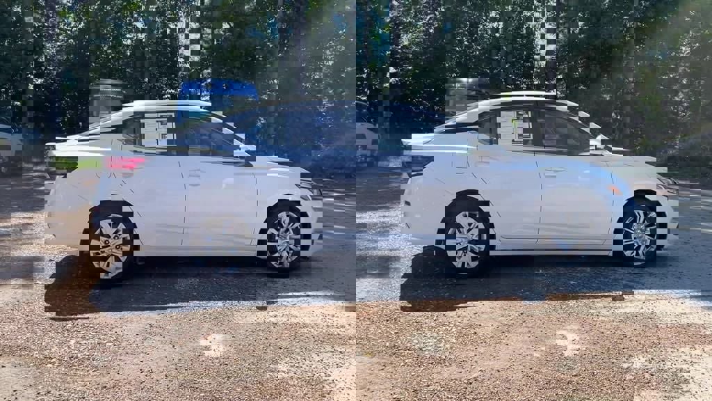 Used 2021 Nissan Sentra S image 10