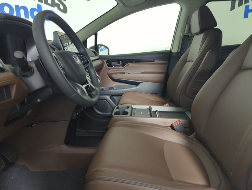New 2026 Honda Odyssey Touring image 12