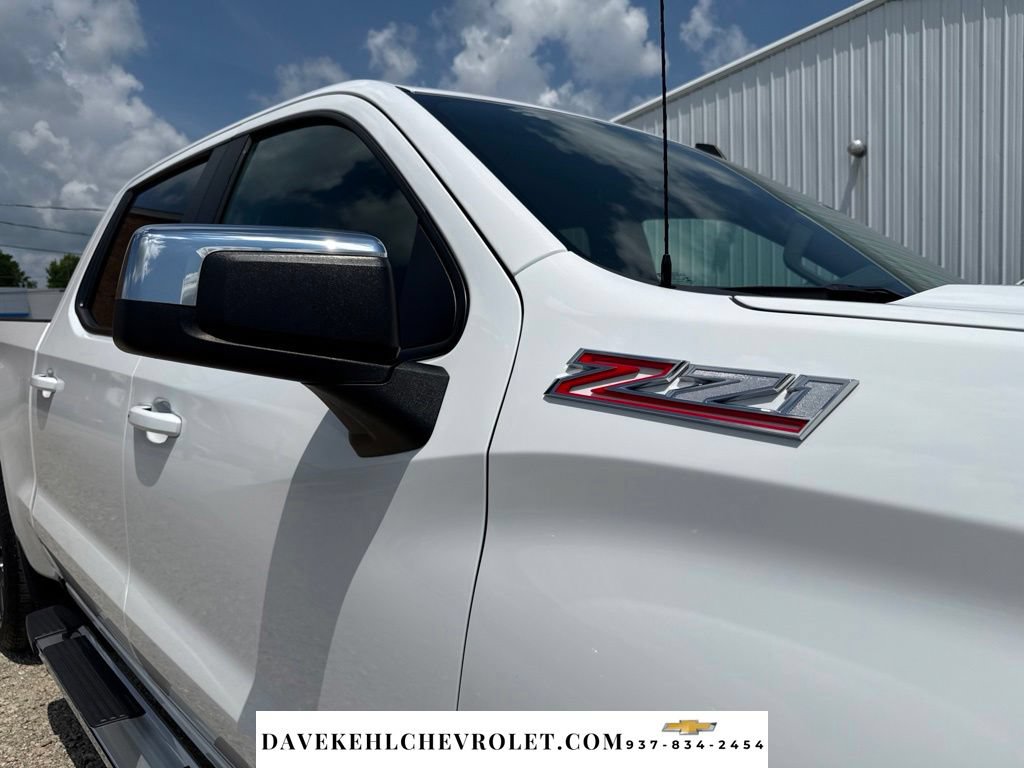 Used 2023 Chevrolet Silverado 1500 LT AWD/4WD image 33