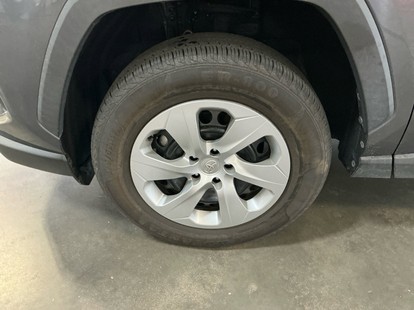 Certified 2021 Toyota RAV4 LE image 26