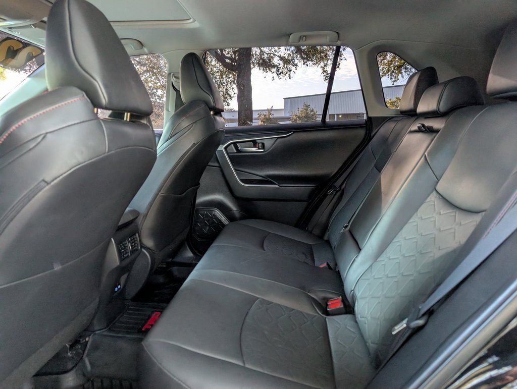 Used 2022 Toyota RAV4 TRD Off-Road image 16