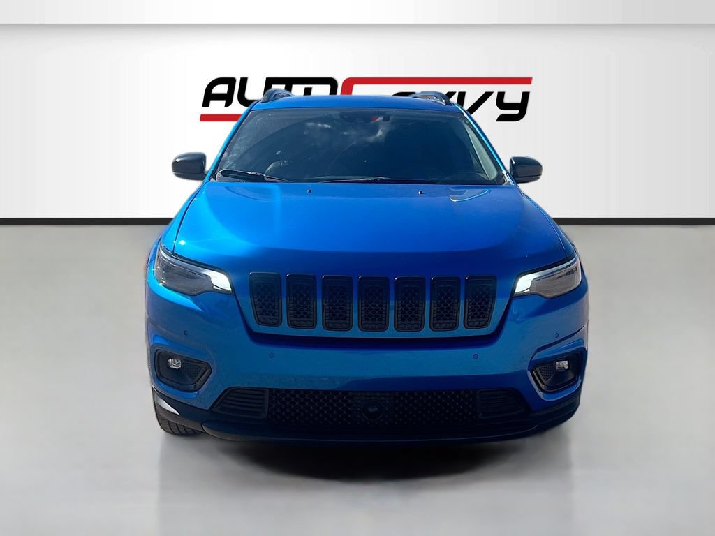 Used 2023 Jeep Cherokee Altitude Lux AWD/4WD image 2