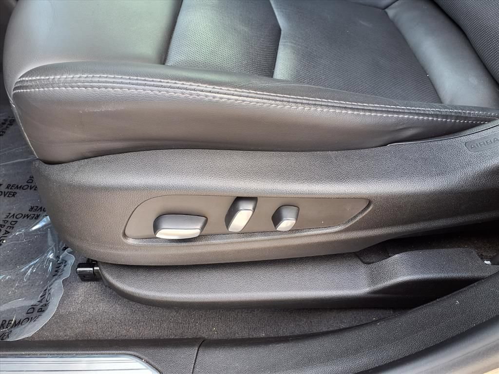 Used 2023 Cadillac XT5 Premium Luxury FWD image 21