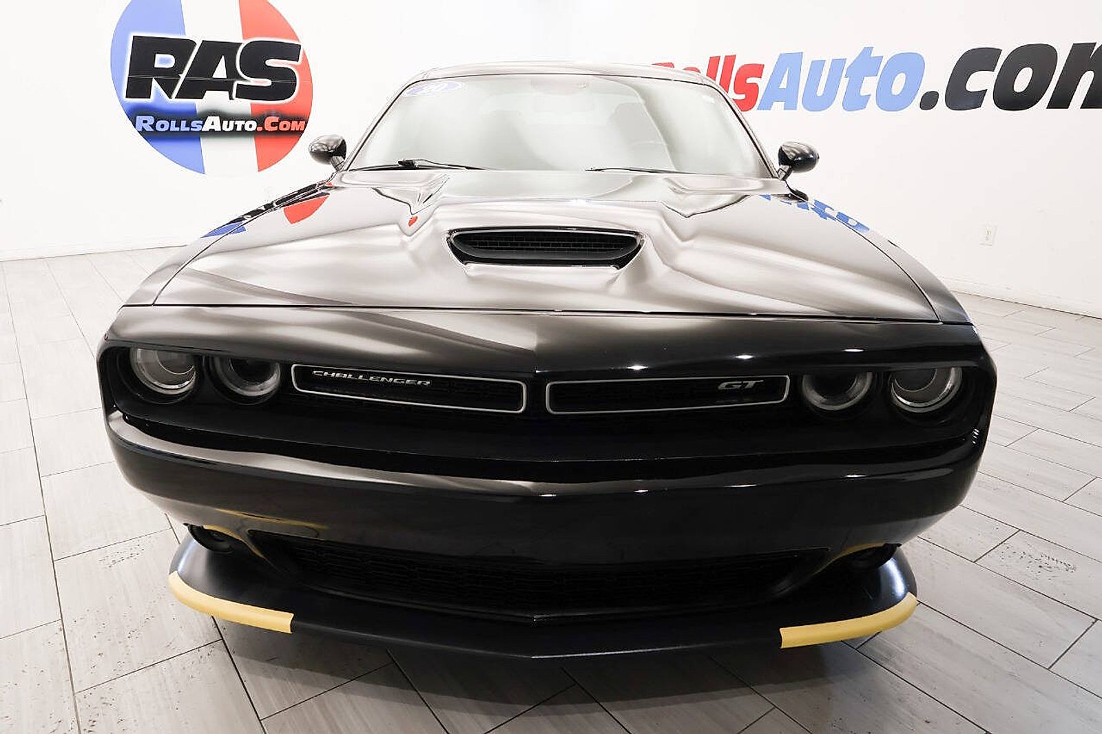 Used 2020 Dodge Challenger GT RWD image 8