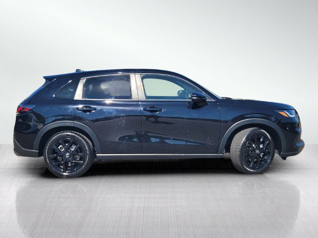 Used 2023 Honda HR-V Sport image 3