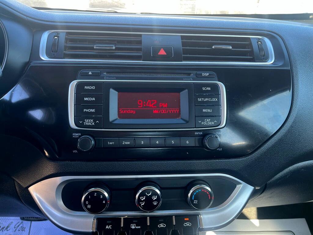 Used 2016 Kia Rio LX image 14