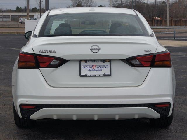 Used 2023 Nissan Altima 2.5 SV image 3