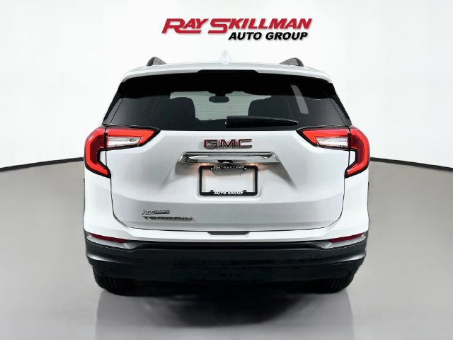 Used 2023 GMC Terrain SLE FWD image 6