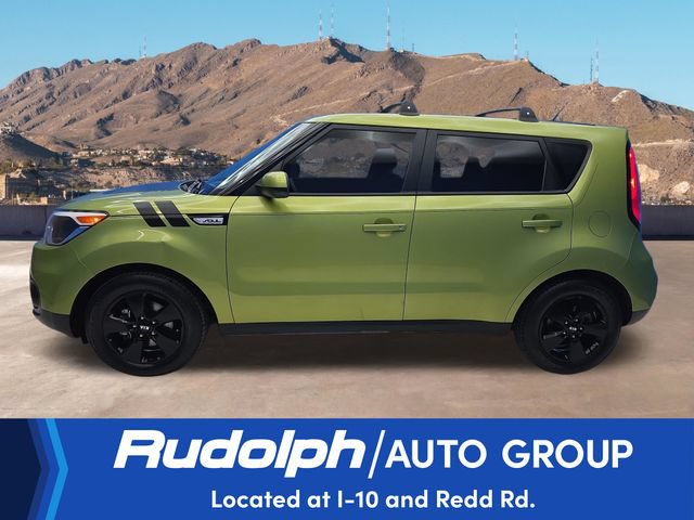 Used 2017 Kia Soul FWD image 2