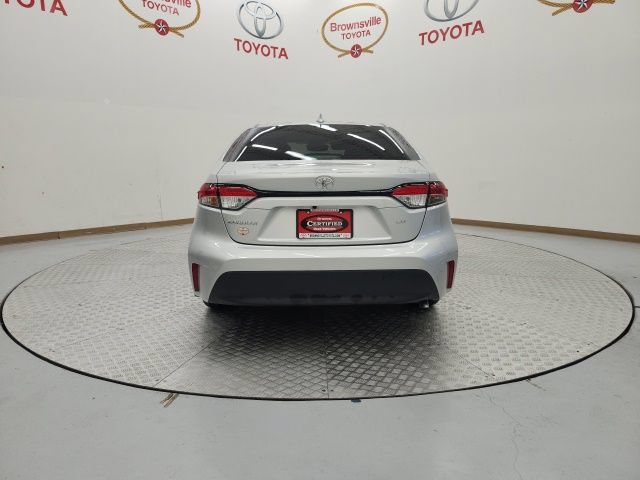 Certified 2025 Toyota Corolla LE FWD image 7