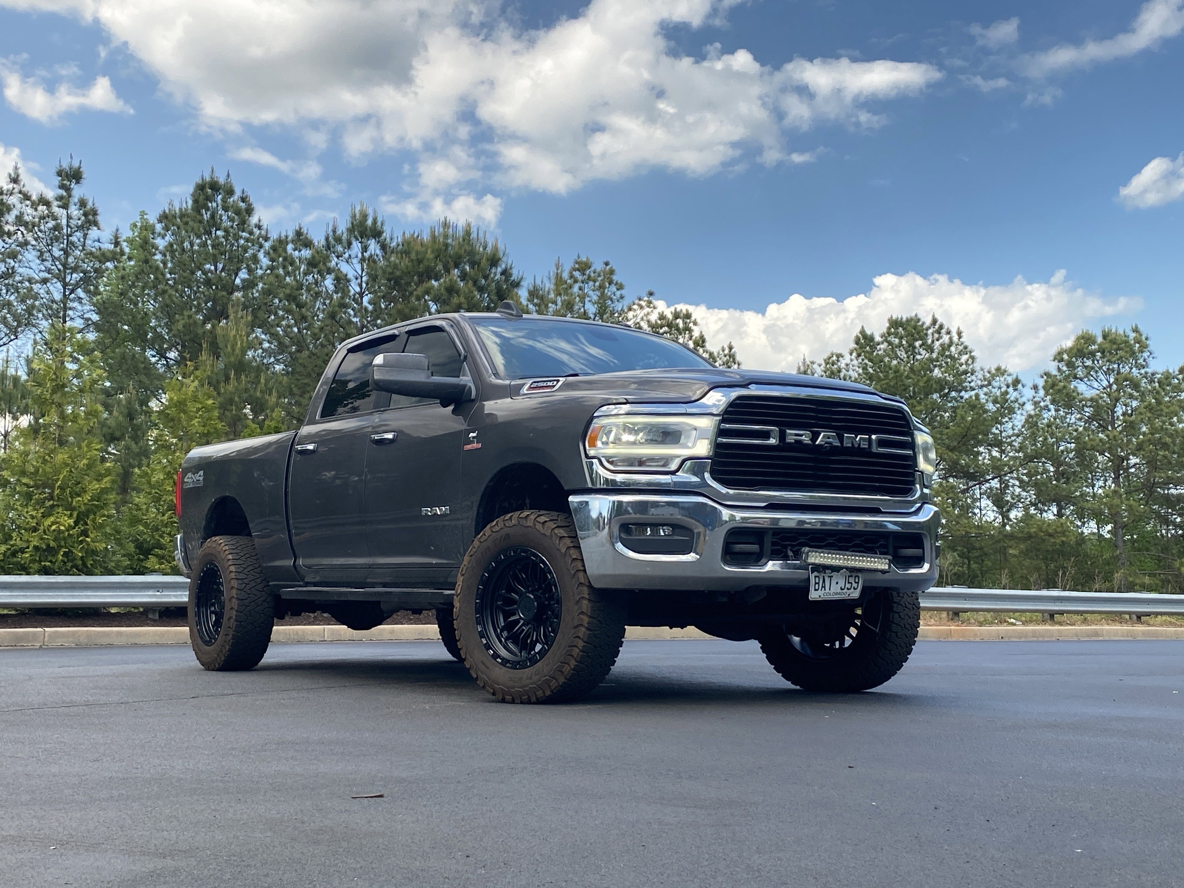 Used 2019 RAM 2500 Big Horn w/ Towing Technology Group video 2