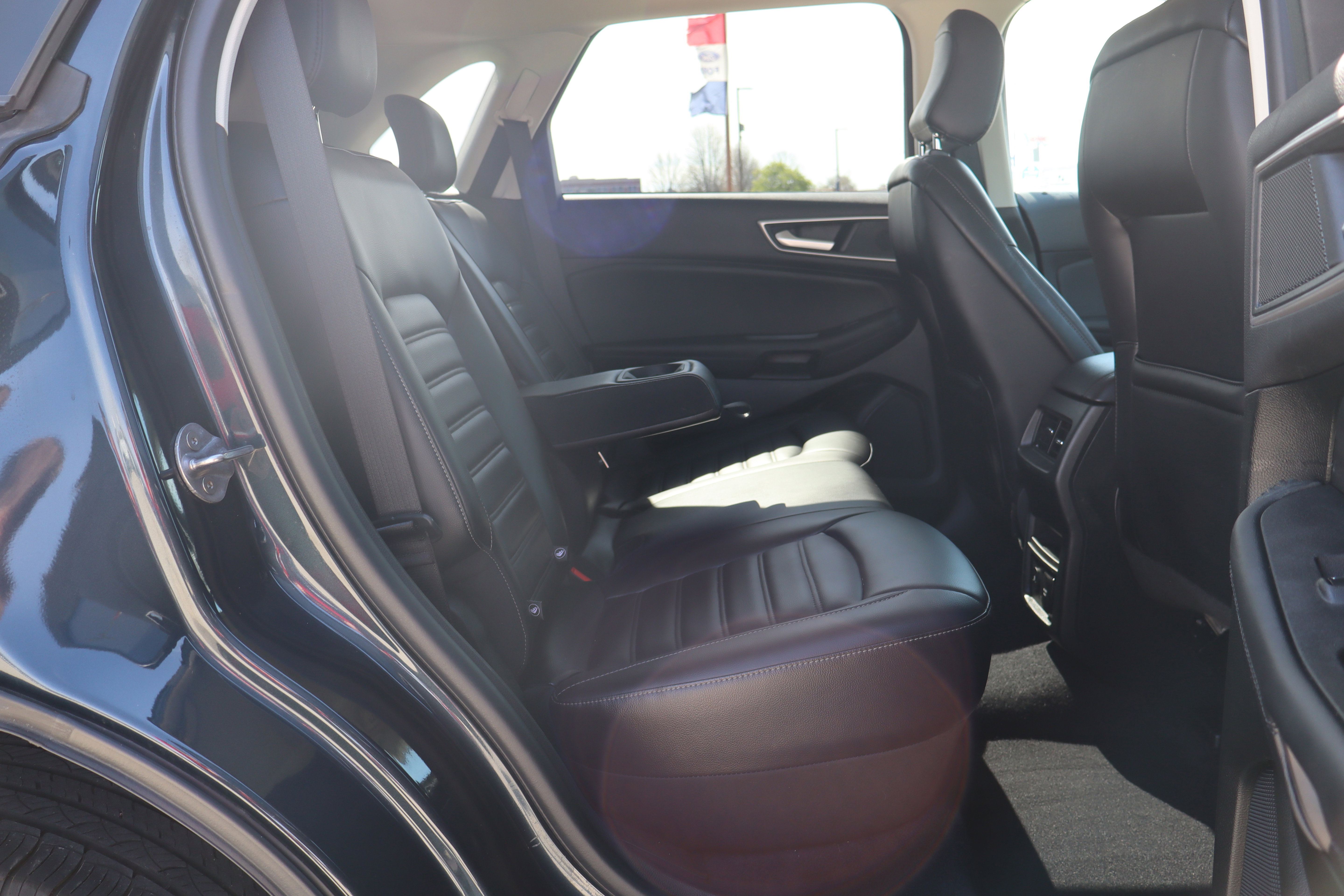 Used 2024 Ford Edge SEL w/ Convenience Package AWD/4WD image 12
