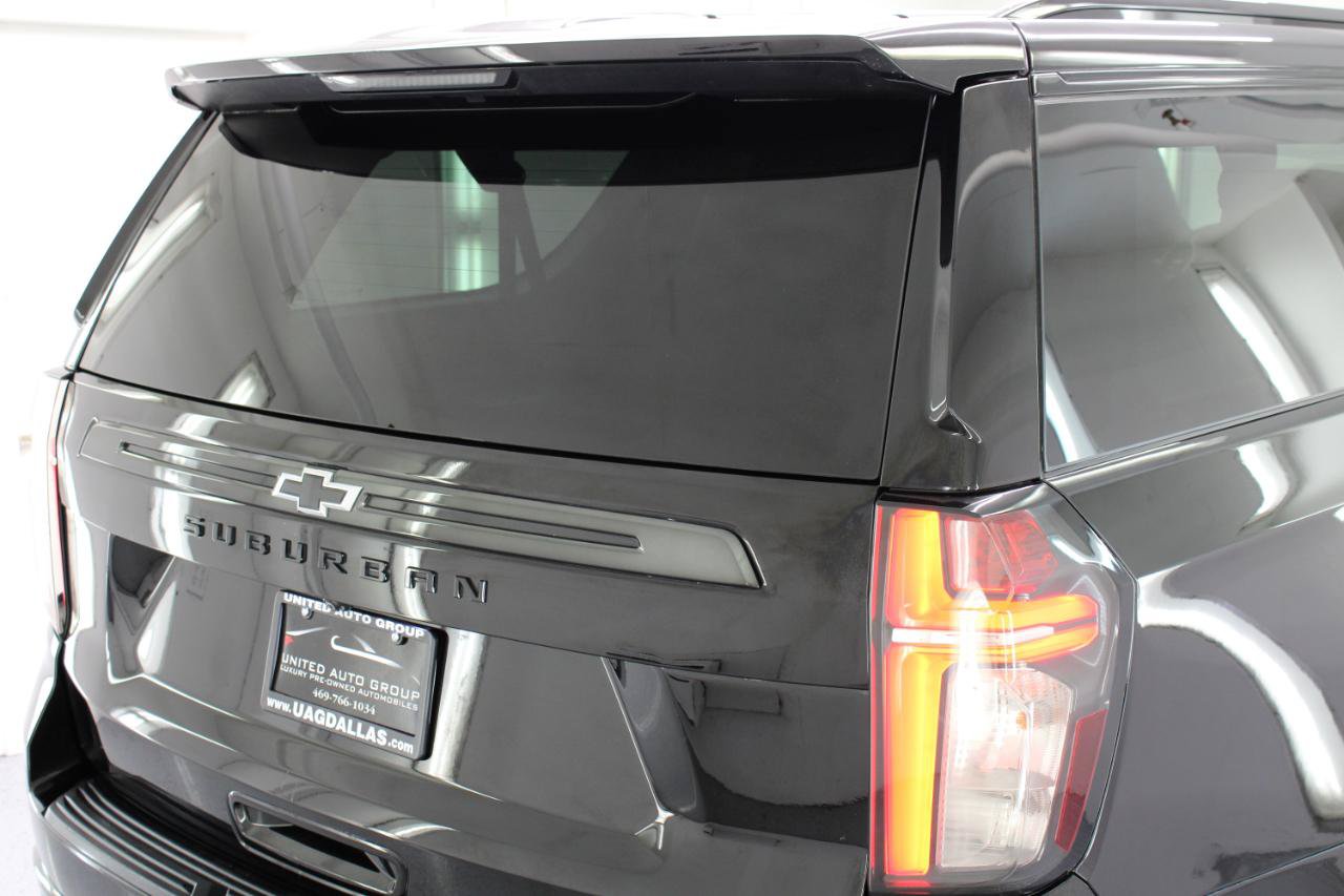 Used 2021 Chevrolet Suburban Z71 w/ Z71 Signature Package AWD/4WD image 19