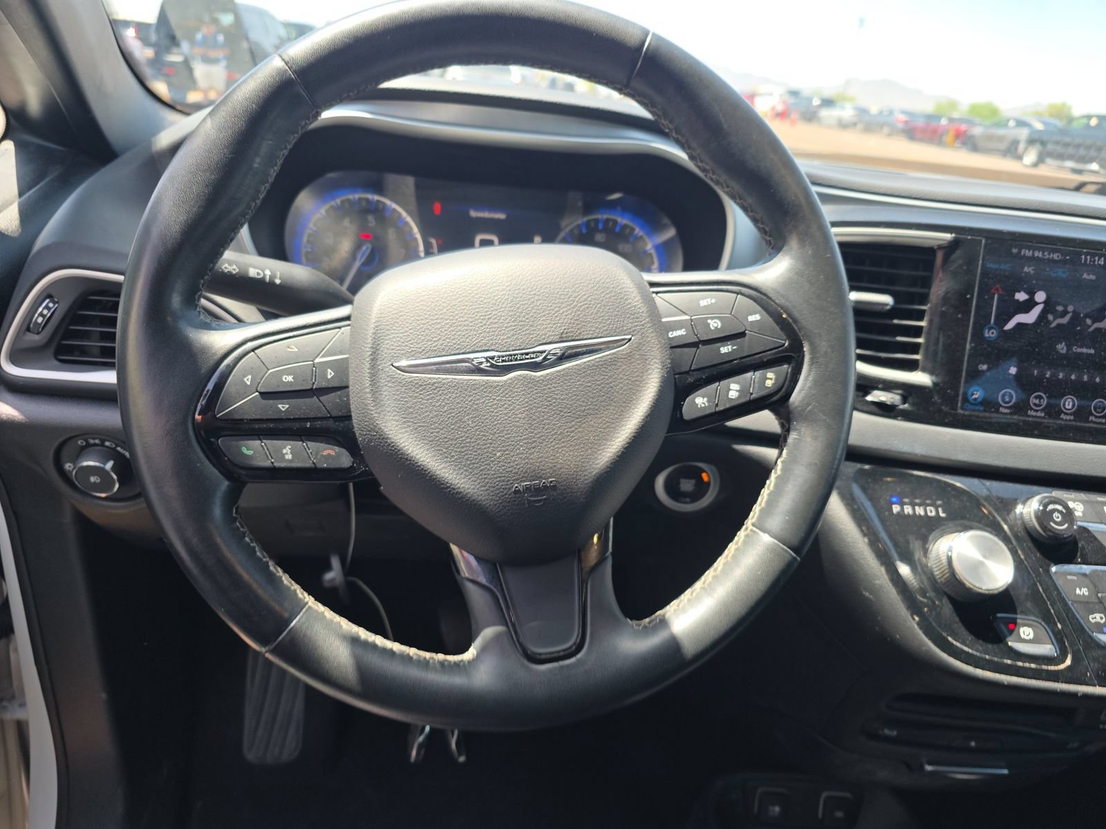 Used 2020 Chrysler Pacifica Touring-L Plus FWD image 8