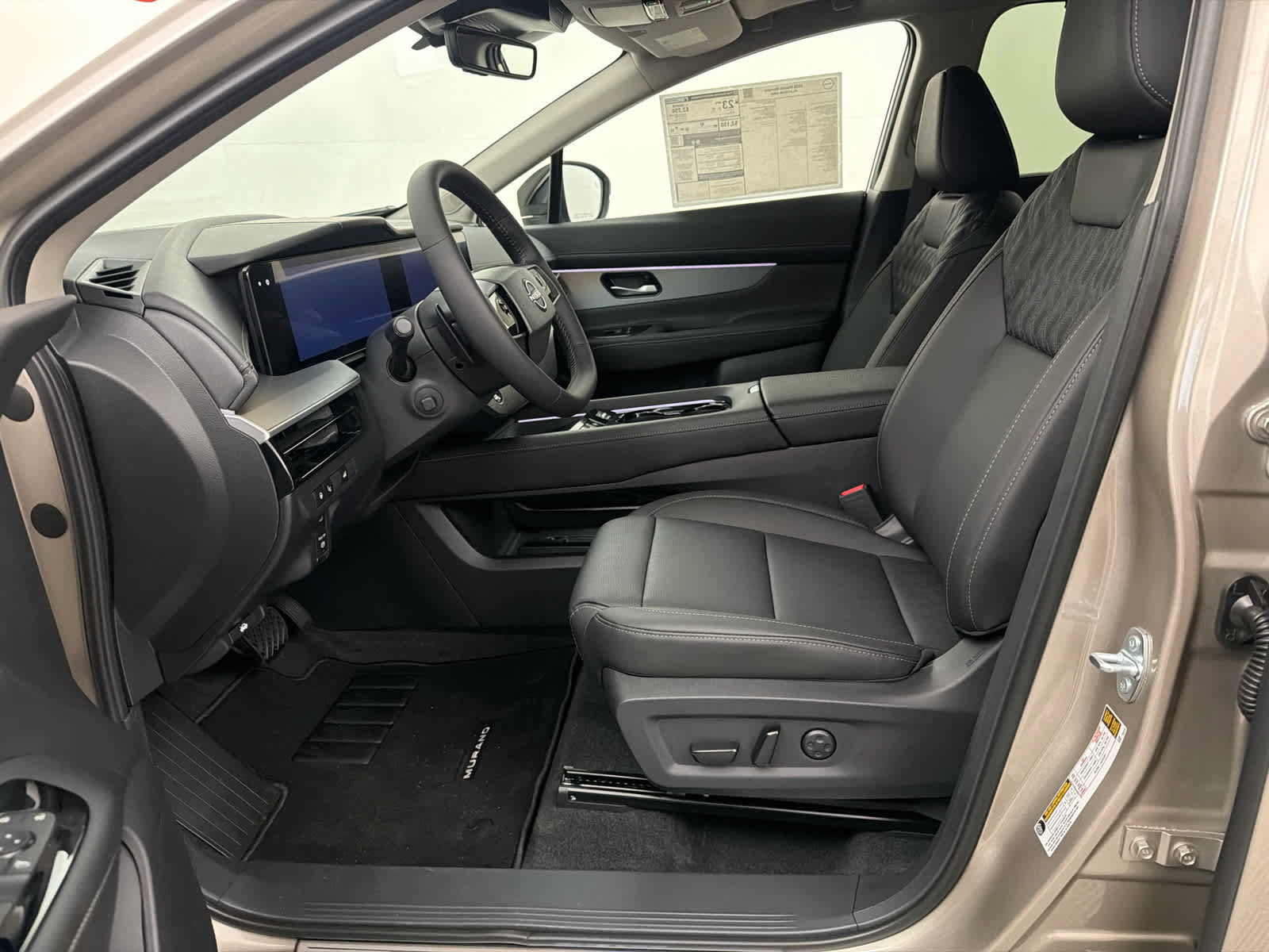 New 2026 Nissan Murano Platinum w/ Cargo Package AWD/4WD image 14