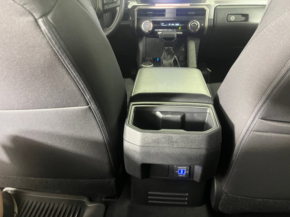 Certified 2025 Toyota Tacoma SR5 image 34