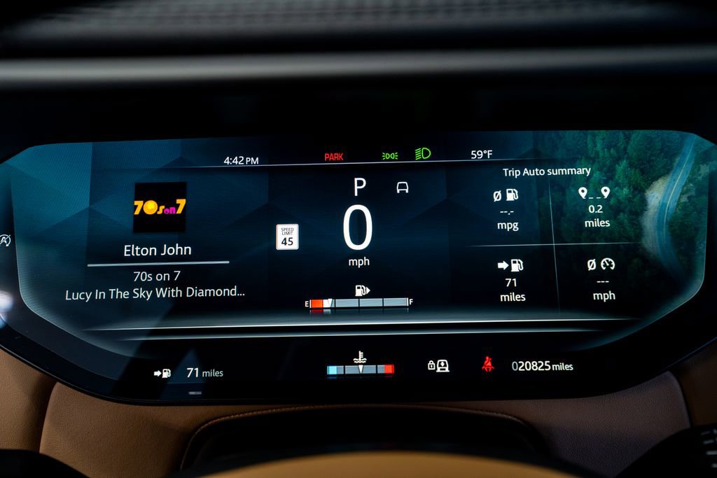 Used 2023 Land Rover Range Rover Sport SE image 42