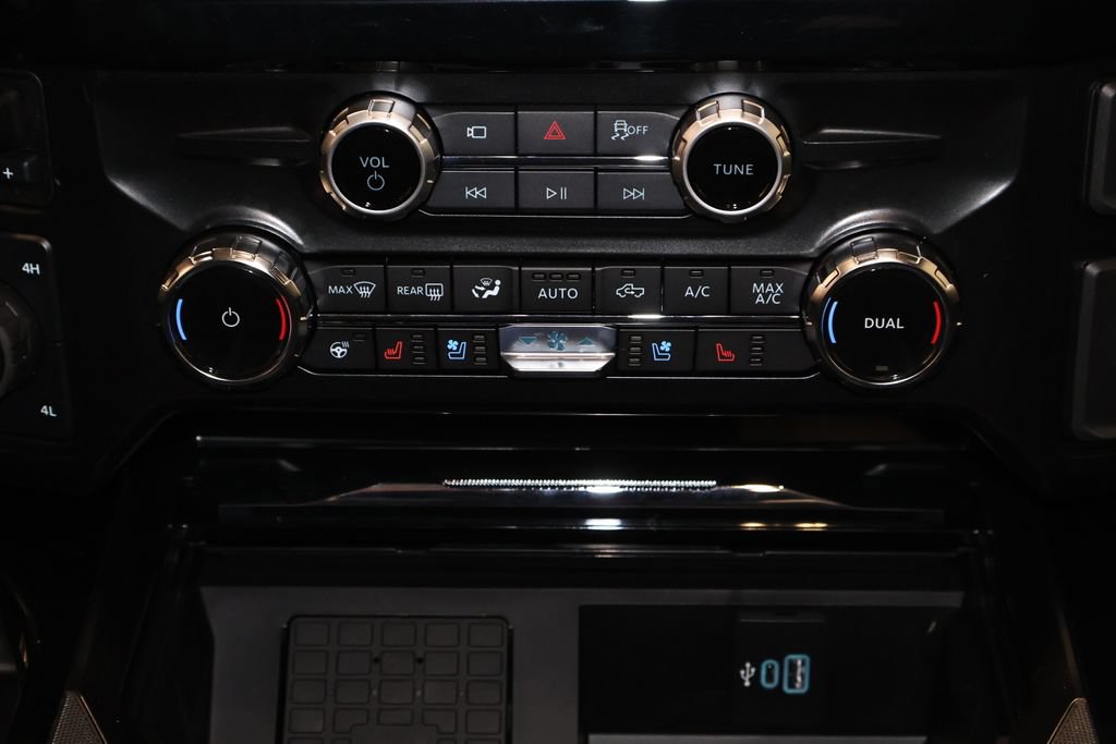 New 2026 Ford F250 Lariat w/ Black Appearance Package AWD/4WD image 33
