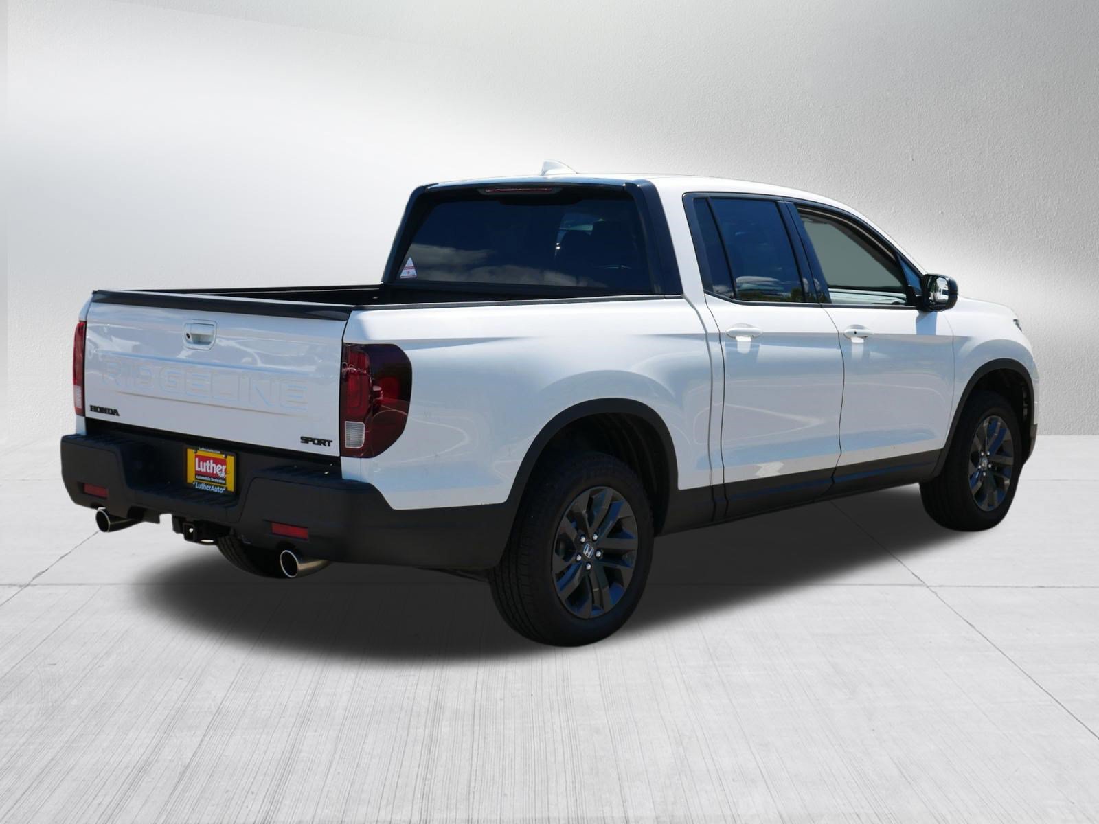 Certified 2026 Honda Ridgeline Sport image 7