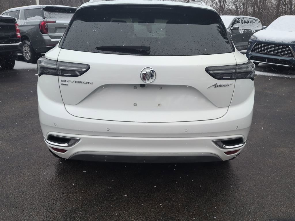 Used 2022 Buick Envision Avenir w/ Safety Package image 8