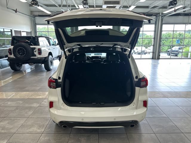 Used 2023 Ford Escape ST-Line Select w/ Tech Pack #1 AWD/4WD image 28