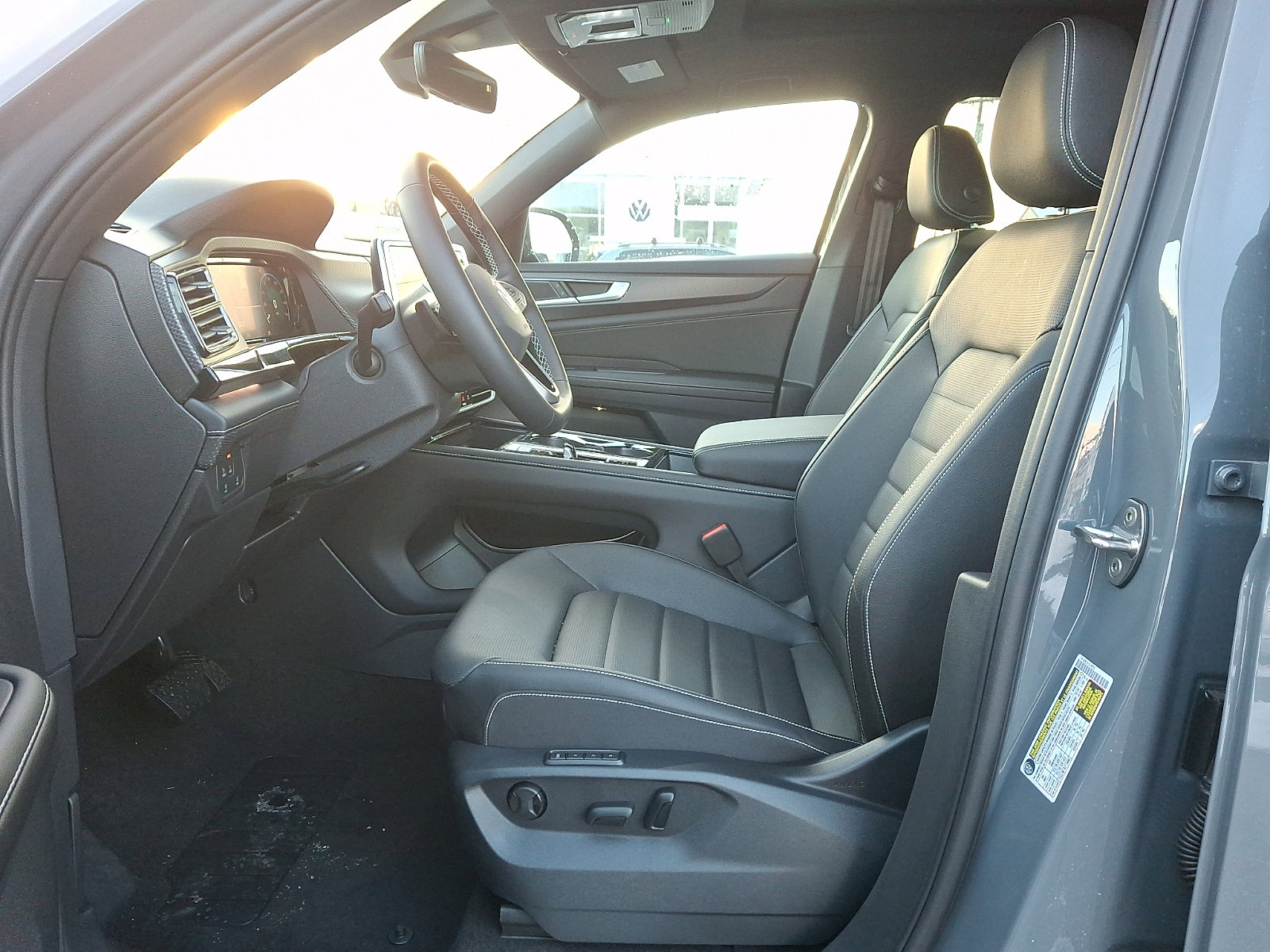 New 2026 Volkswagen Atlas Cross Sport SEL image 7