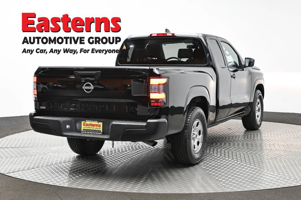 Used 2022 Nissan Frontier S RWD image 5
