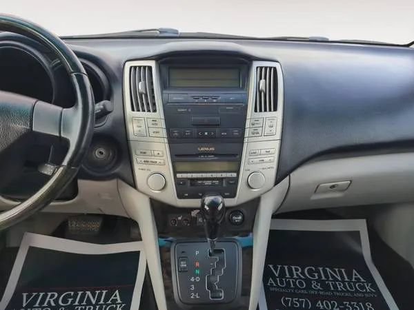 Used 2005 Lexus RX 330 AWD image 11