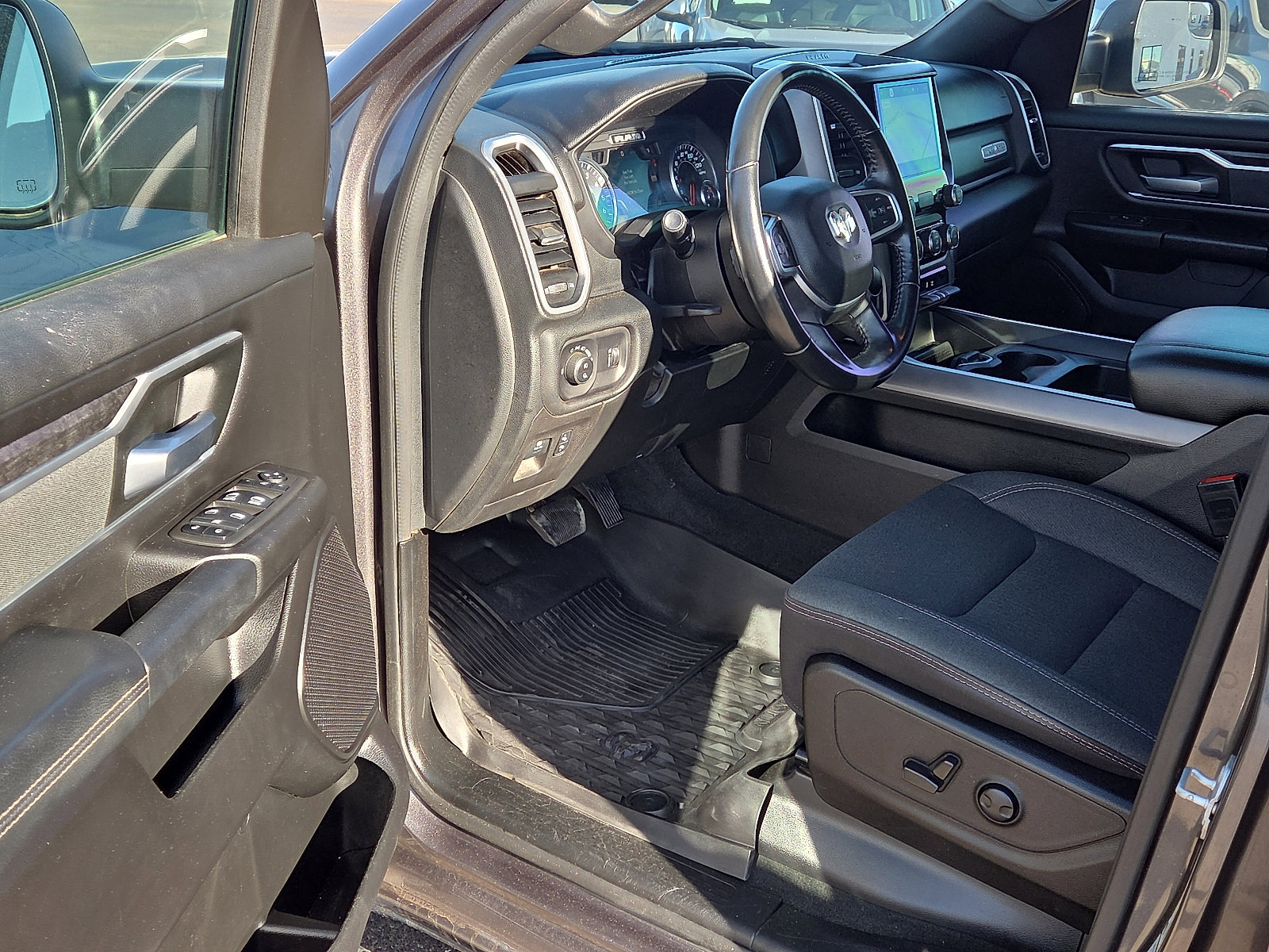 Used 2022 RAM 1500 Lone Star image 10