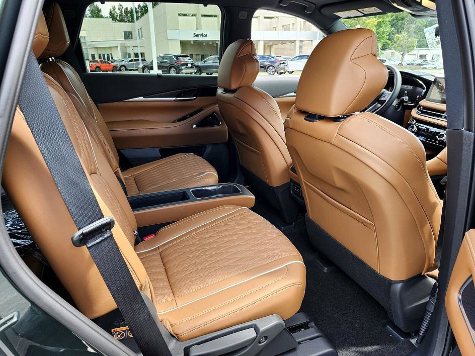 New 2026 INFINITI QX60 Autograph image 19